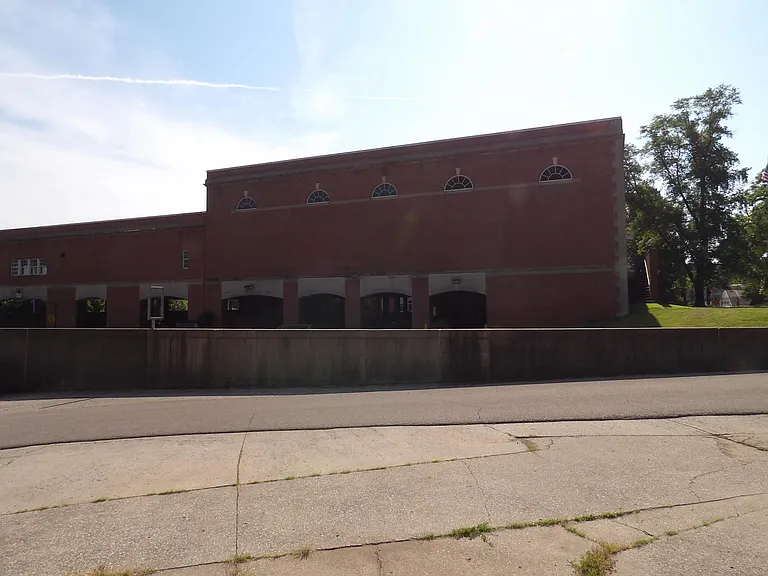 604 Taylor Ave #2 — Photo 52