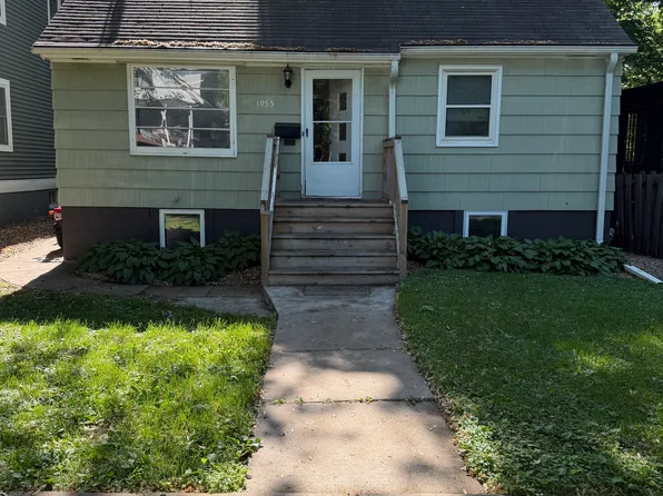 1053 25th Ave SE, Minneapolis, MN 55414