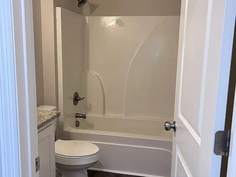 240 Carriage Ln — Photo 47