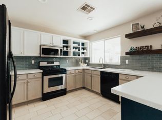 8551 W Laurel Ln, Peoria, AZ 85345