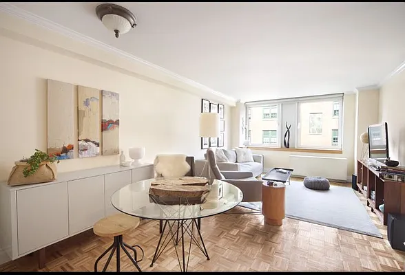 Rented by Realmart Realty LLC | media 26