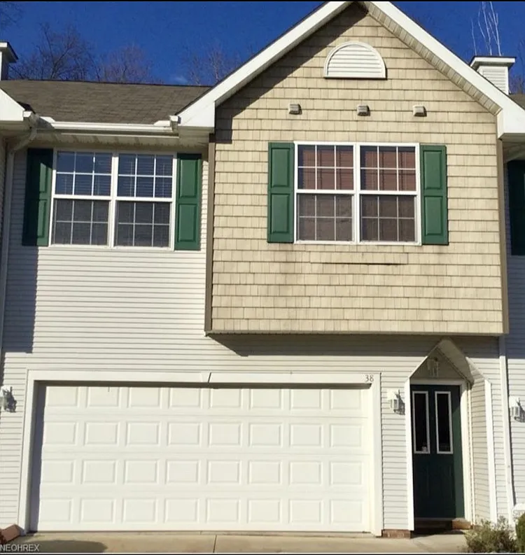38 Elm Creek Way photo 1