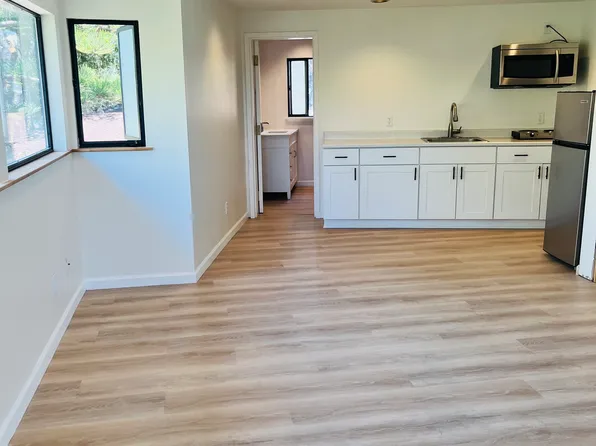 1680 San Luis Dr #A, San Luis Obispo, CA 93401