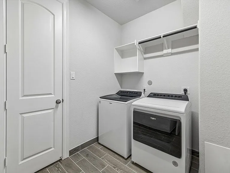 1514 Canter Bayou Way — Photo 17