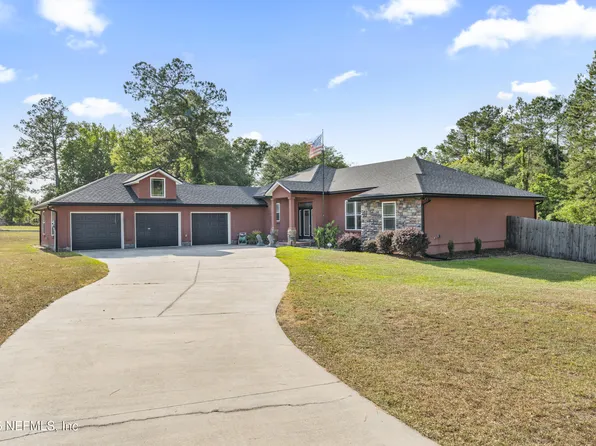 14218 CAMELOT Place, Macclenny, FL 32063