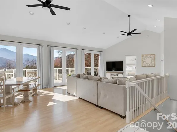 56 Great Horned Owl Rd, Candler, NC 28715
