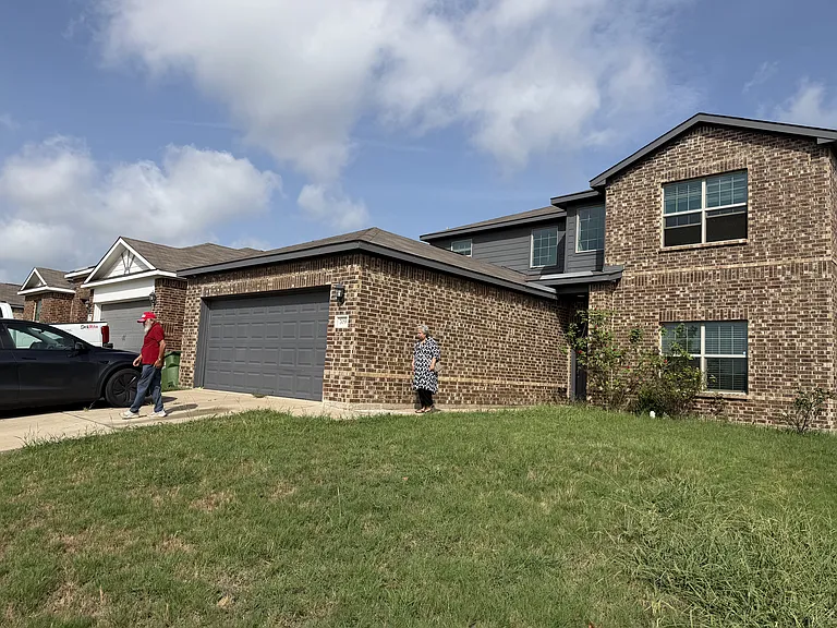 709 Myers St — Photo 3