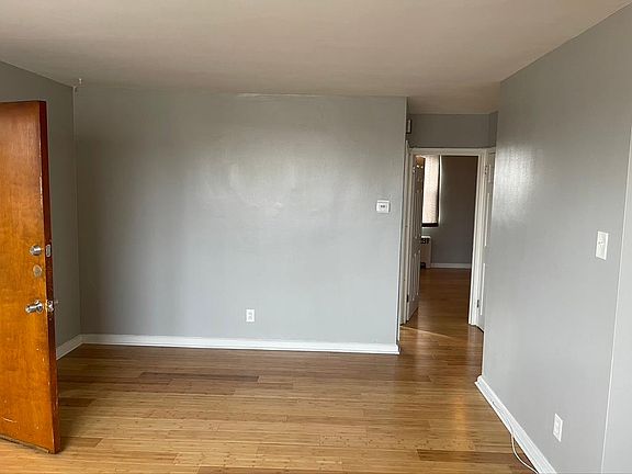 5th image of 100 W Walnut Park Dr Floor 2