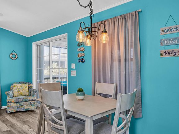 5th image of 701 Spanish Main Dr #537