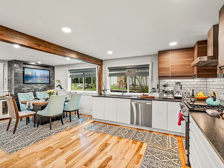 40555 Steamboat Dr — Photo 10