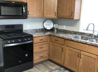 708 Minnesota St, Waterloo, IA 50702