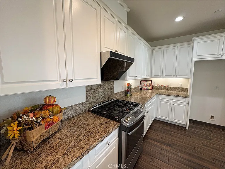 21038 Cornerstone Dr — Photo 6