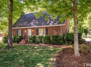 427 N Cameron St, Hillsborough, NC 27278