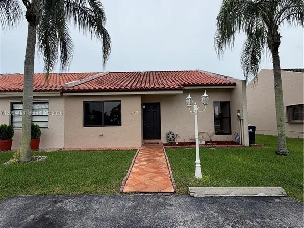 14712 SW 63rd Ln, Miami, FL 33193