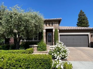 11328 N Blue Sage Ave, Fresno, CA