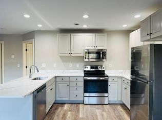 77 Quechee Hartland Rd UNIT 7, White River Junction, VT 05001