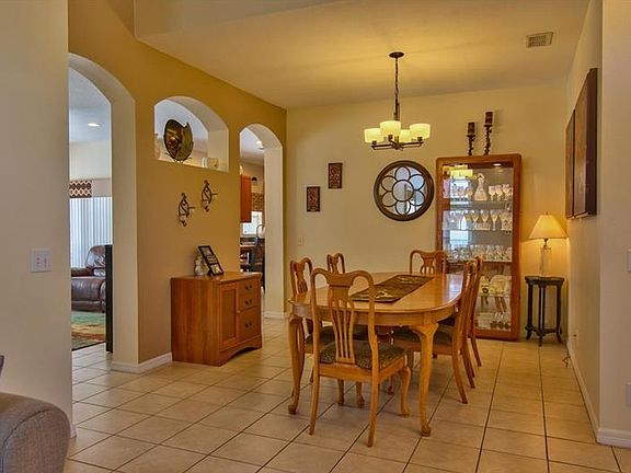 5th image of 11932 Northumberland Dr