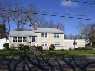 1 Paul Ave, Peabody, MA 01960