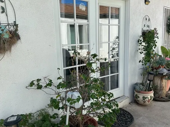 6645 Camellia Ave, North Hollywood, CA 91606