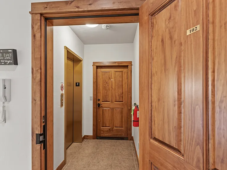 2113 Overlook Ln #102 — Photo 8