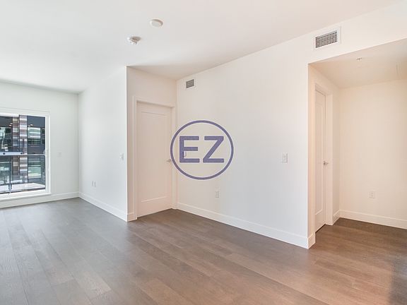 4th image of 488 W 58th Ave #304