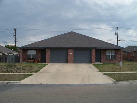 1st image of 4000 Hitchrock Dr