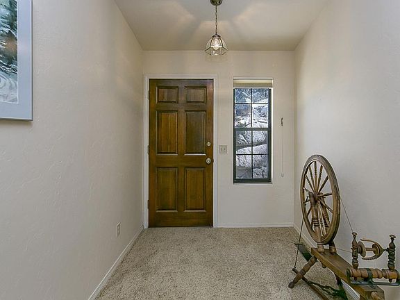 4th image of 1581 Sierry Peaks Dr