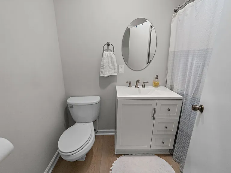 6 Monica Blvd — Photo 24