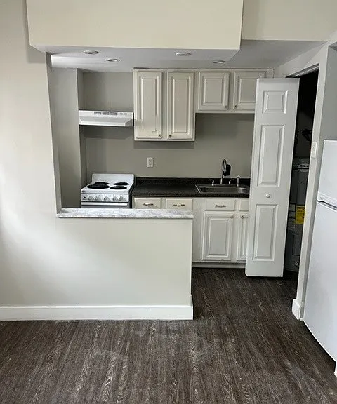 2115 Susquehanna St #1 — Photo 3