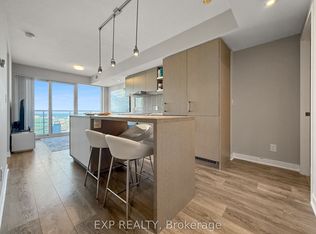 88 Harbour St #5505, Toronto, ON M5J 0C3