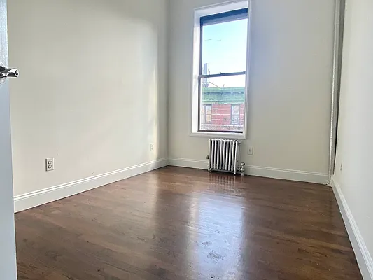 Rented by Corcoran | media 12