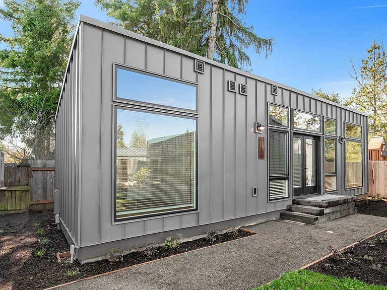11454 NE Morris St — Photo 5