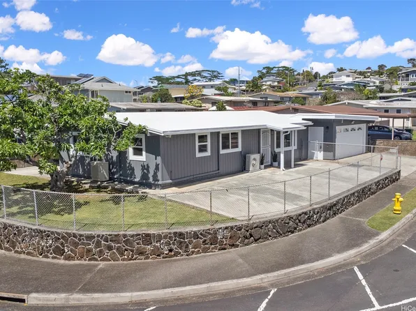 2412 Aumakua St, Pearl City, HI 96782