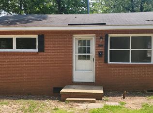 1819 Grove St, Greensboro, NC 27403