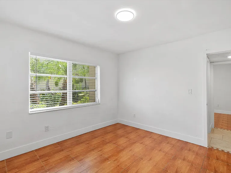 14013 SW 90th Ave #D107 — Photo 21