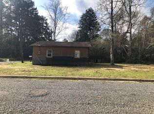 242 Adams St, Jasper, TX 75951
