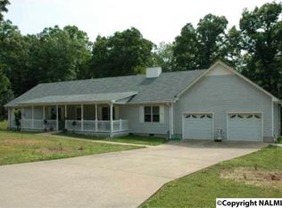 94 Springhollow Dr, Ashville, AL 35953