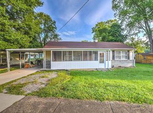 111 Arizona Rd, Oak Ridge, TN 37830