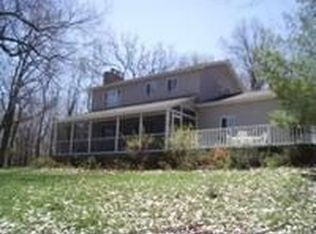 N9339 Romadka Park Rd, Mukwonago, WI 53149