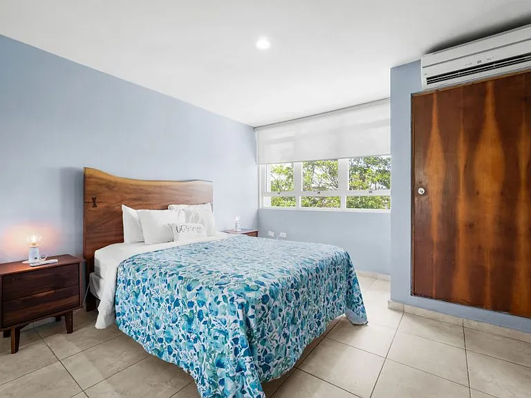 Apt 304 Atlantic Court Apartments 59 C San Miguel — Photo 21