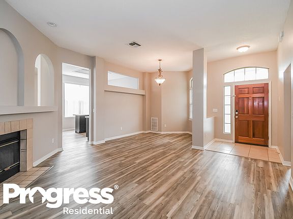 3rd image of 1463 Beecher Ln