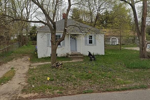 1st image of 1114 Roosevelt Ct