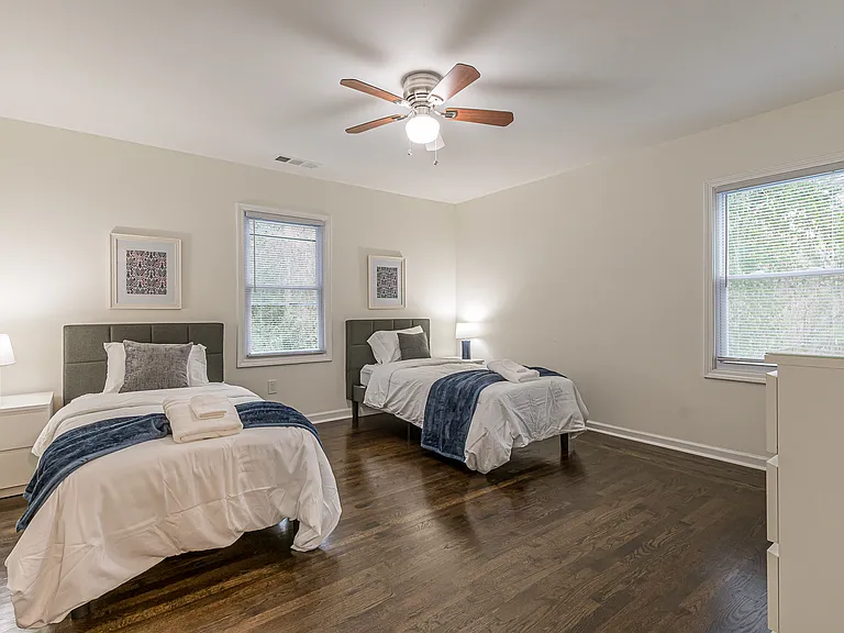 1215 Anchor Ter SW — Photo 25
