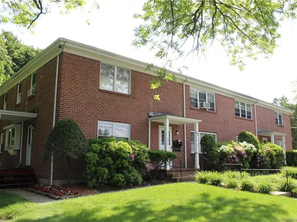 90 Gregory Ave APT 11, Mount Kisco, NY 10549