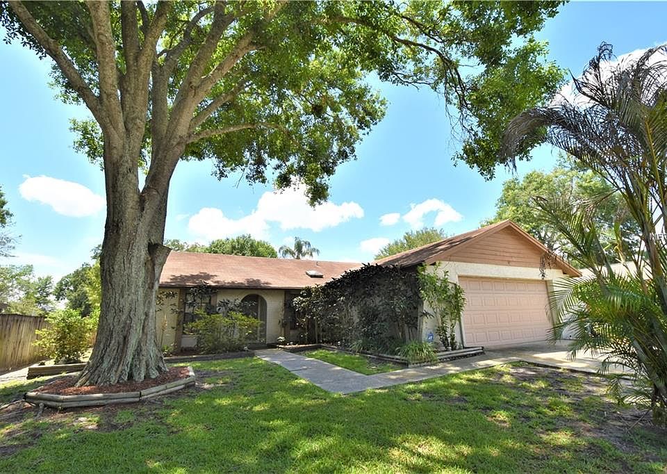 2nd image of 13612 Old Farm Dr