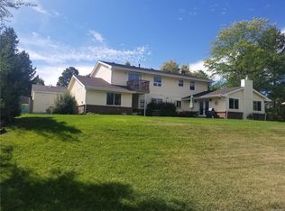 16547 W 73rd Dr, Arvada, CO 80007