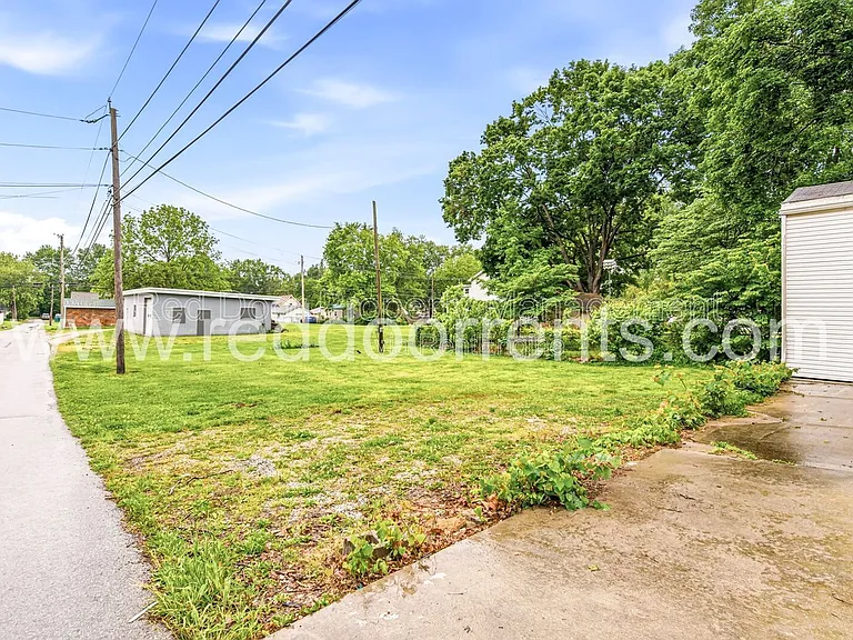 71 W High St — Photo 48