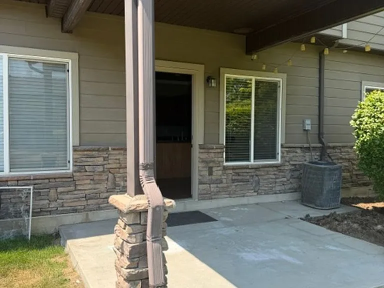 2074 Madie Ln #3 — Photo 3