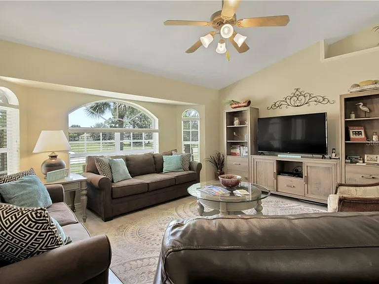 155 Long Meadow Ln — Photo 13