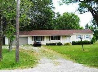 2466 Gooding Rd, Marion, OH 43302